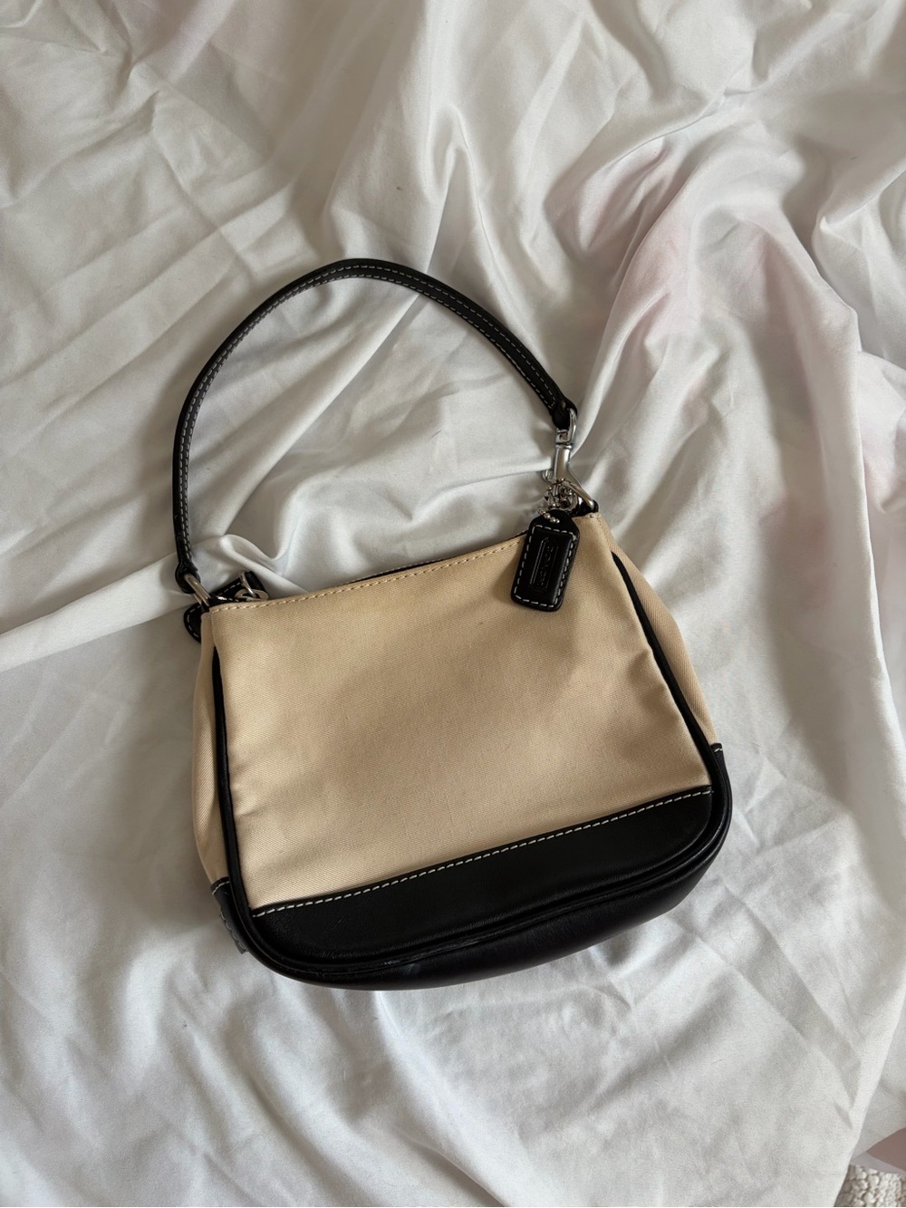 Vintage Coach Two-Tone Canvas Shoulder Bag in Beige and Black (BOJ 7704)